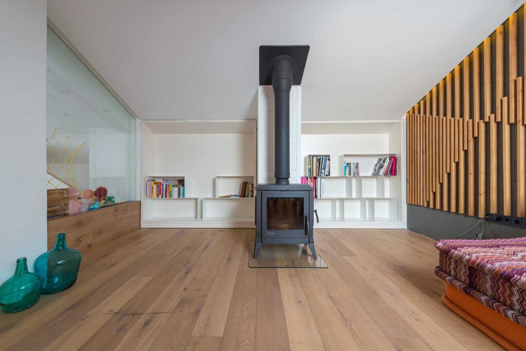 Portable home cleaning kit essentials Pexels Max Vakhtbovych 7018820 1024x683